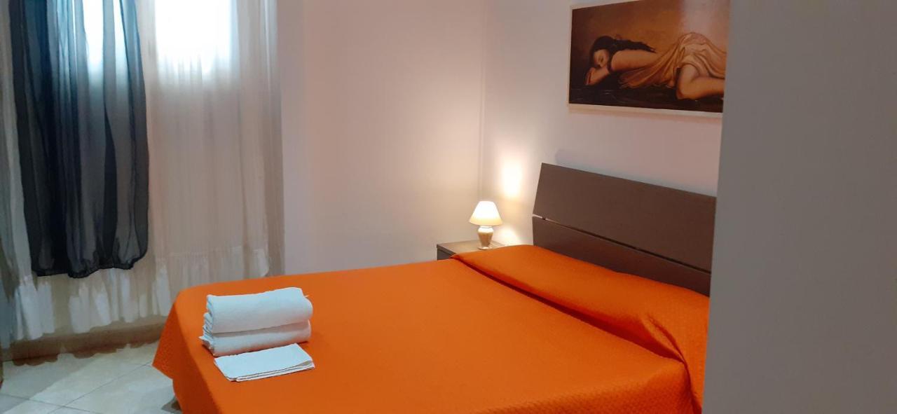 Da Rocco B&B Sant Isidoro  Bagian luar foto