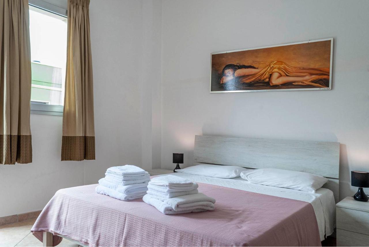 Da Rocco B&B Sant Isidoro  Bagian luar foto