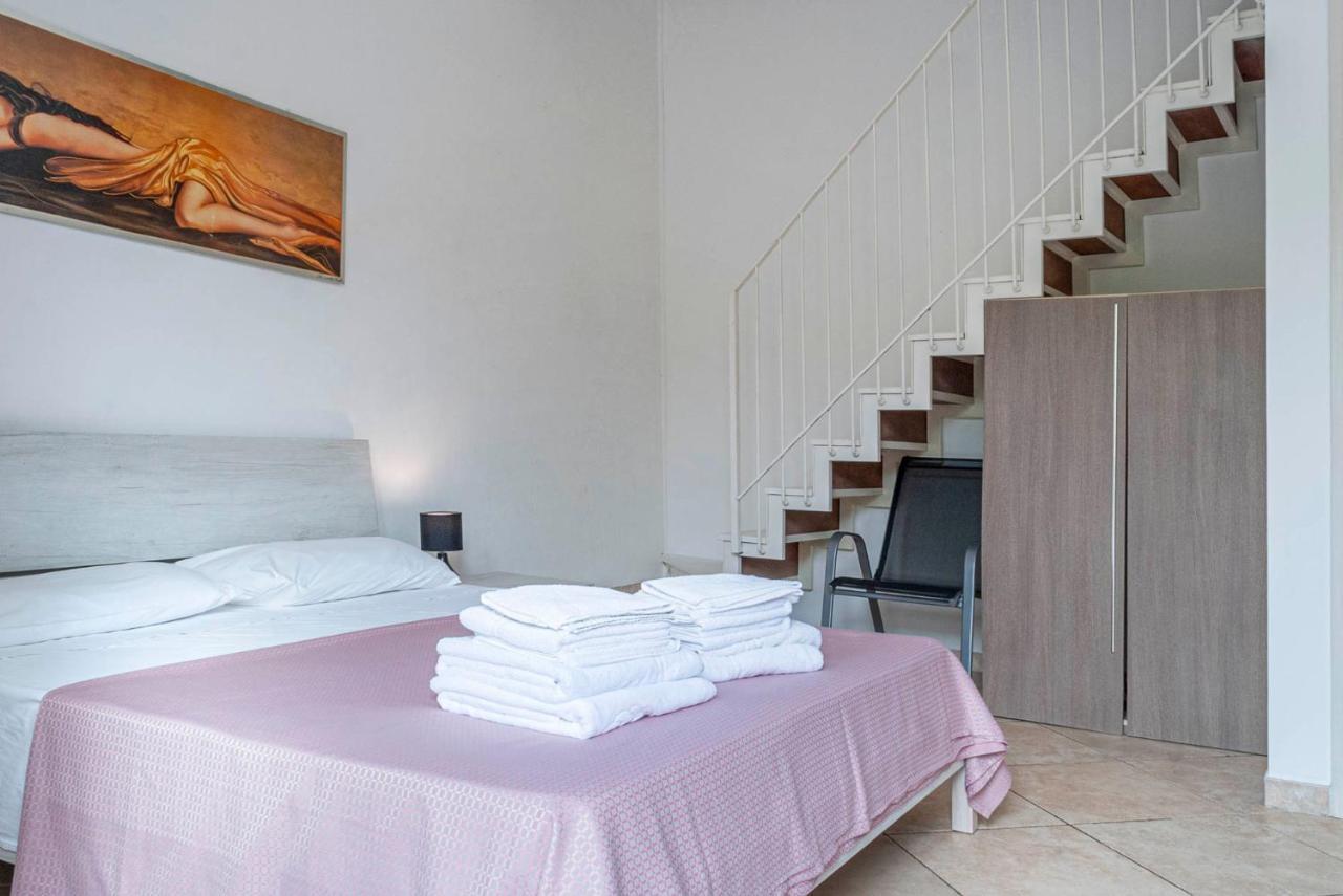 Da Rocco B&B Sant Isidoro  Bagian luar foto